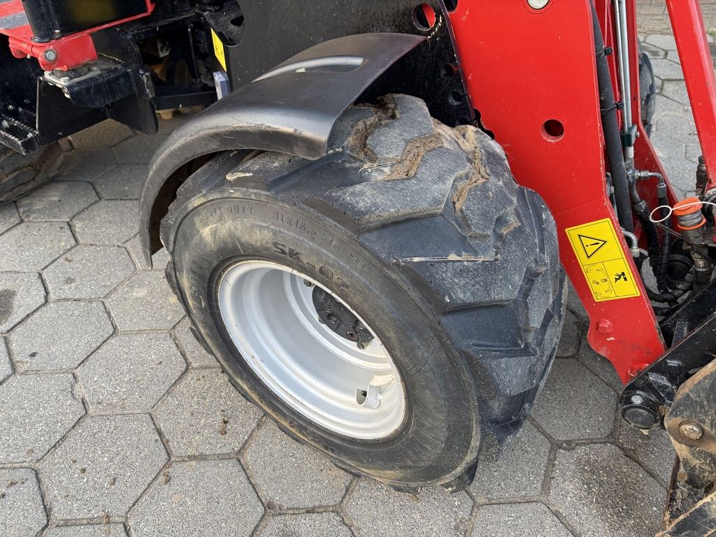 Manitou MLA3-35H minishovel / kniklader