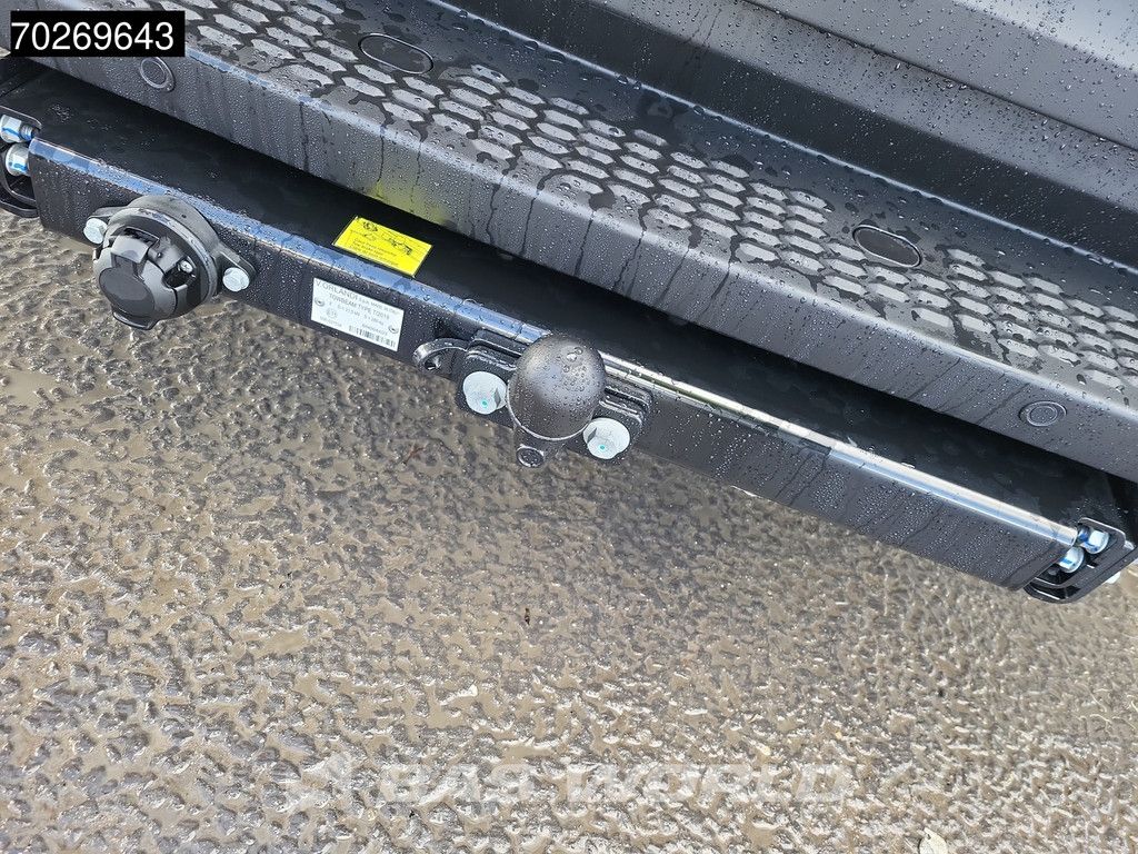 Iveco Daily 35S21 3.0L Automaat Black Edition 2025 model L2H2 Trekhaak Tacho ACC LED CarPlay Velgen Camera 12m3 Klima AHK