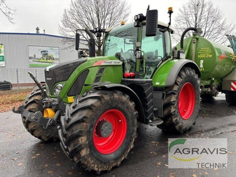 Fendt 724 VARIO S4 Profi Plus