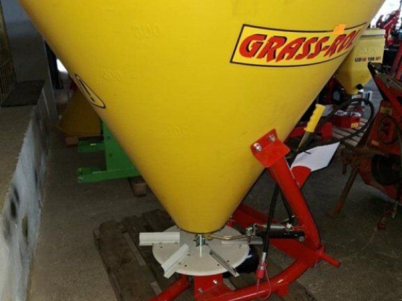 Dungerstreuer 400 Liter