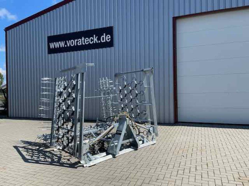 Voratek Wiesenschleppe 6m mit Striegel und Nachsaatgerät 6m verzinkt