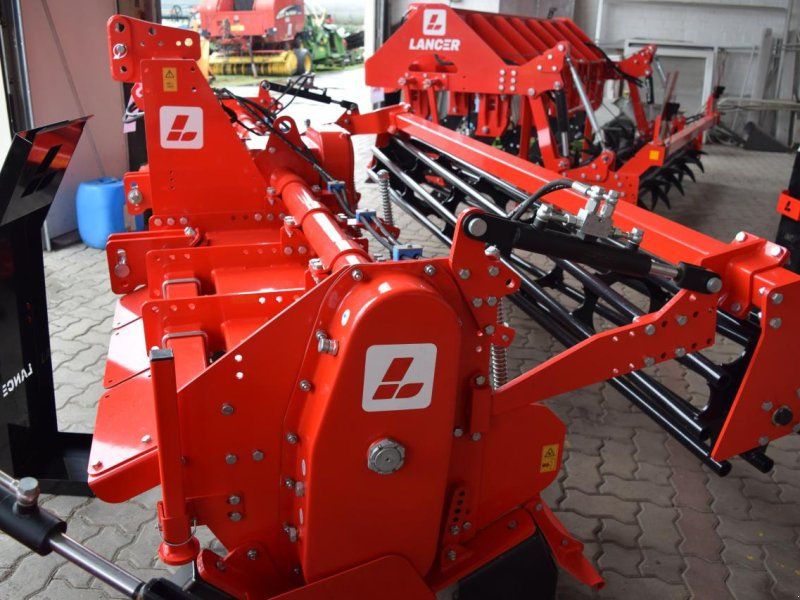 Lancer Maximo Bold 300