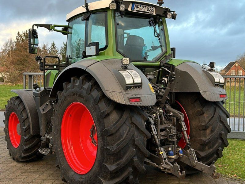 Fendt 828 Vario S4 ProfiPlus