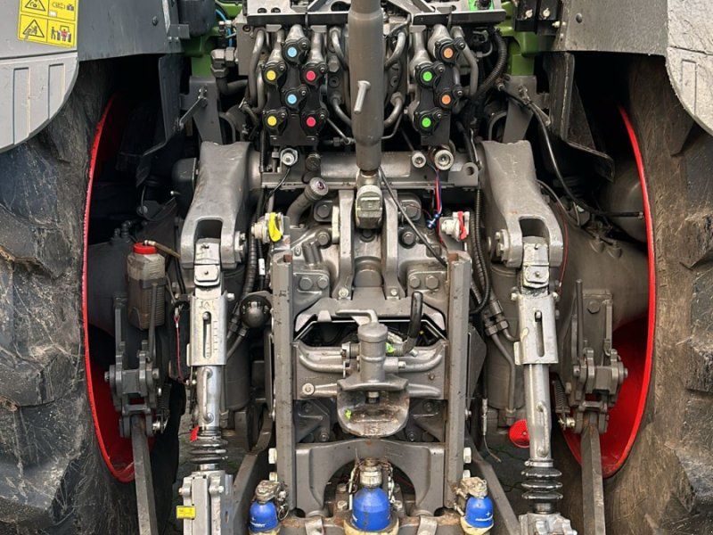 Fendt 828 Vario S4 ProfiPlus