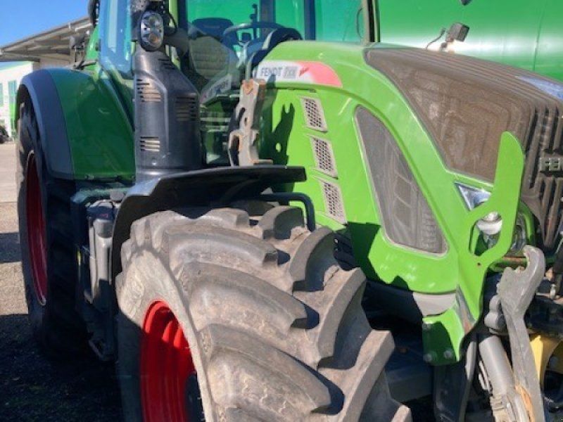 Fendt 718 Vario S4 Profi