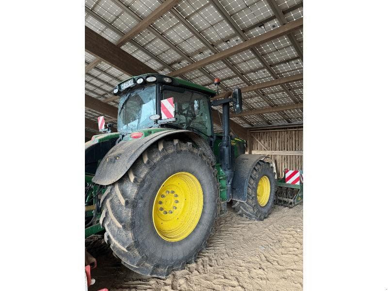 John Deere 6175R