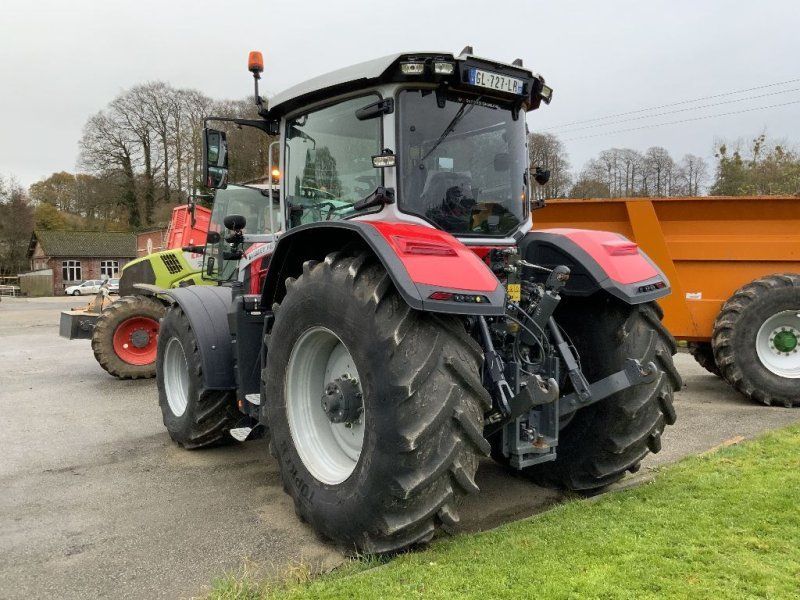 Massey Ferguson 8S.205