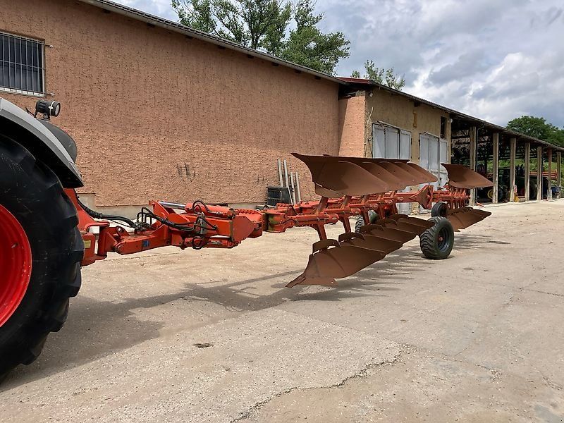 Kuhn Challanger CH 9 (8+1)