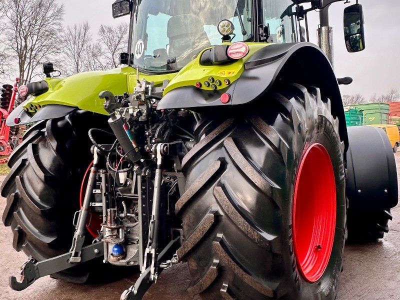 Claas Axion 870 CMATIC