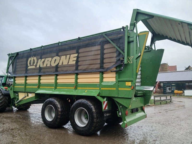 Krone TX 460