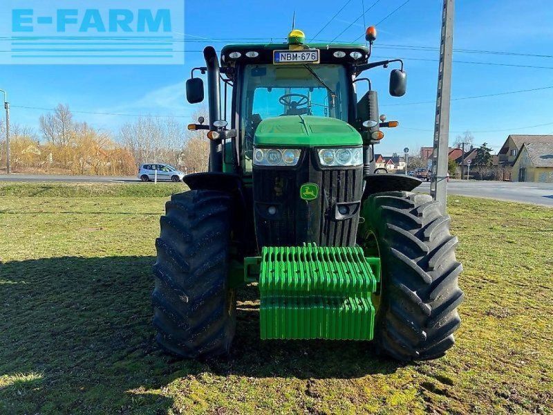 John Deere 7230r