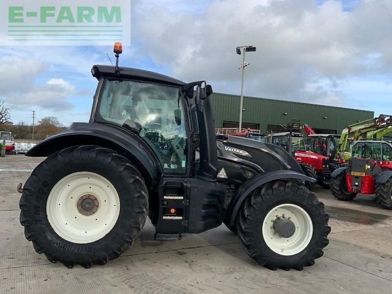 Valtra t174 hi tech (st25043)