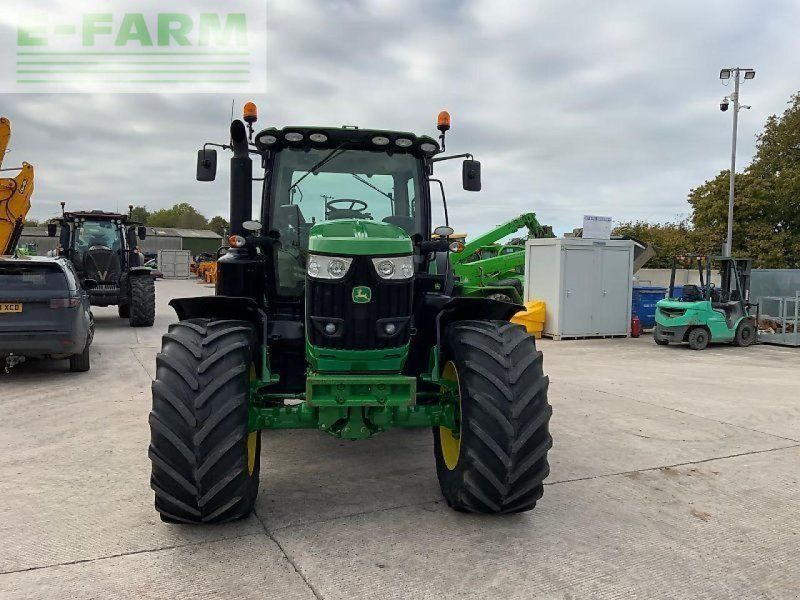 John Deere 6215r  (st24428)