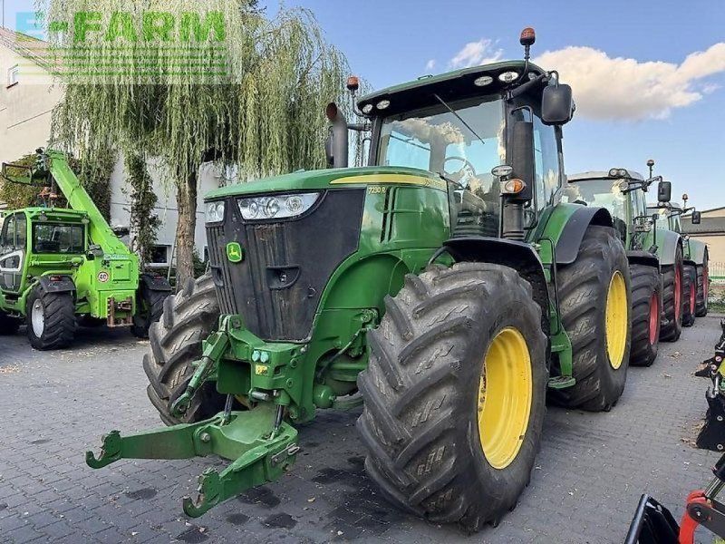 John Deere 7230r