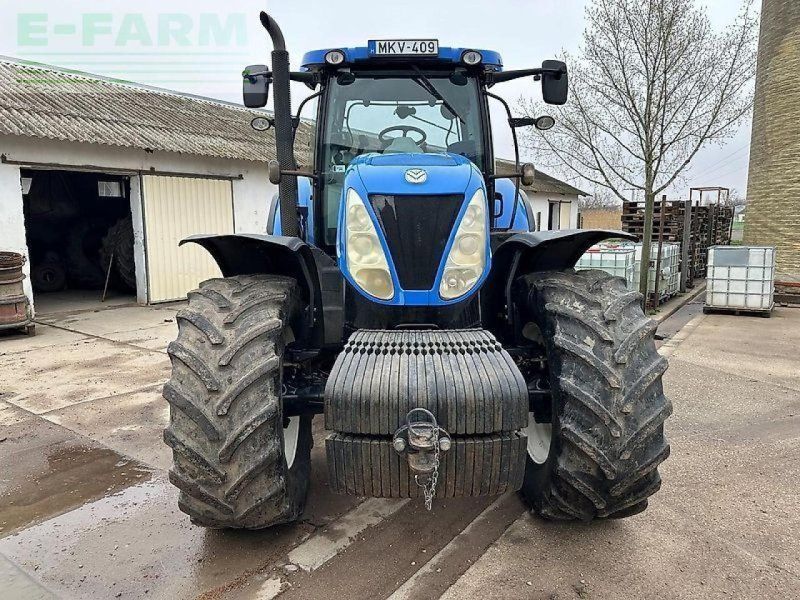 New Holland t7.270