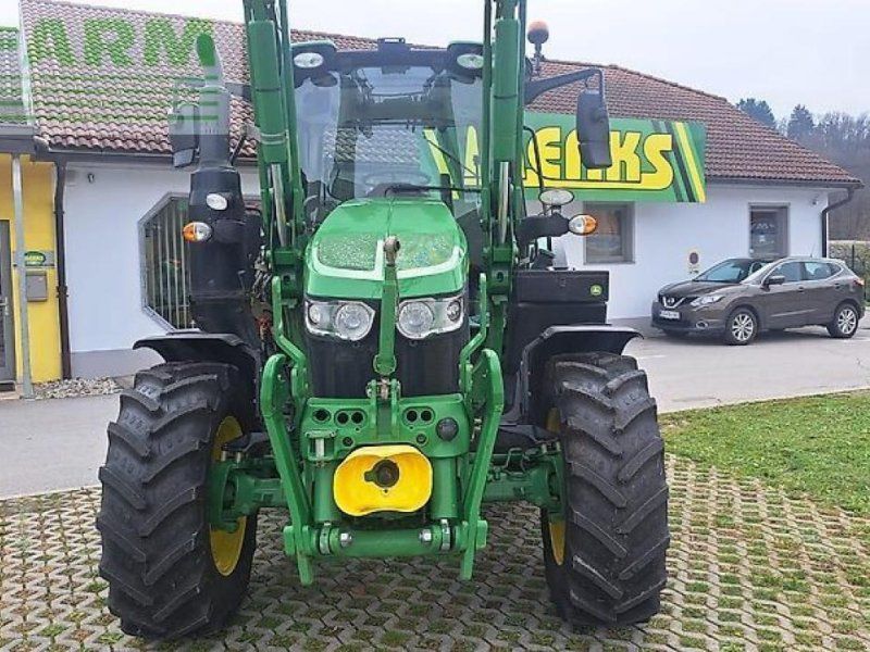 John Deere 6100m