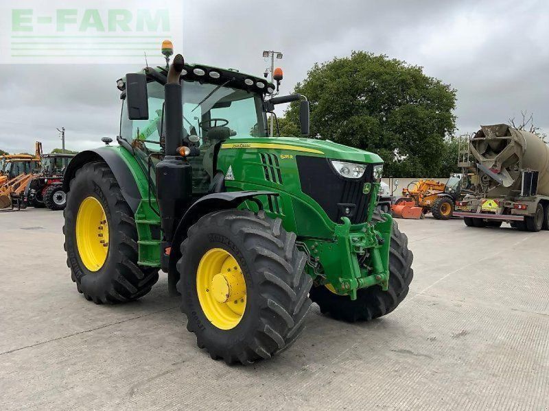 John Deere 6215r  (st23353)
