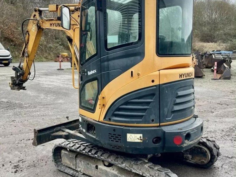 Hyundai robex 25 z-9 a