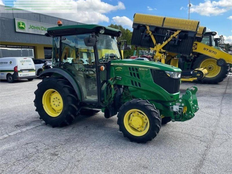 John Deere 5090 gf