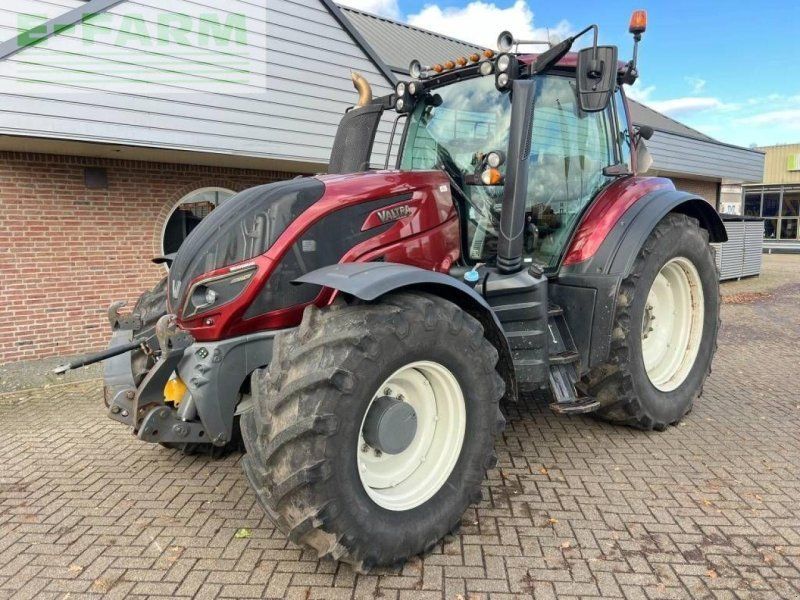 Valtra t 174 versu