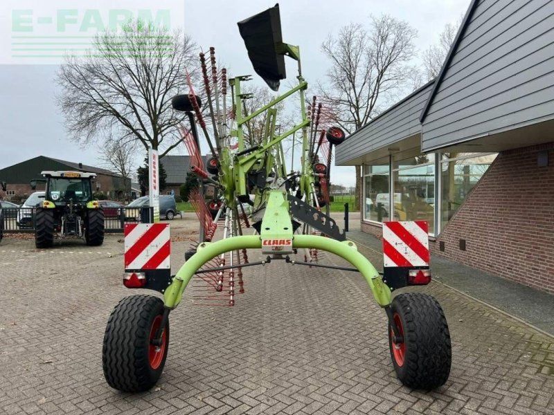 Claas liner 1750