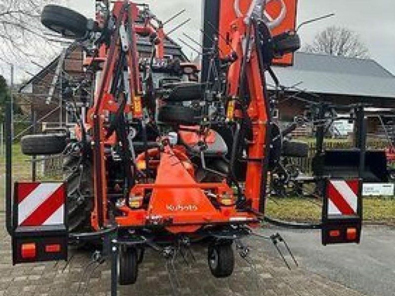 Kubota te8080