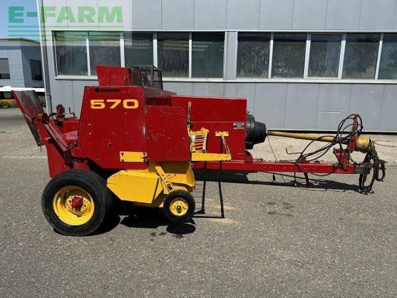 New Holland 570