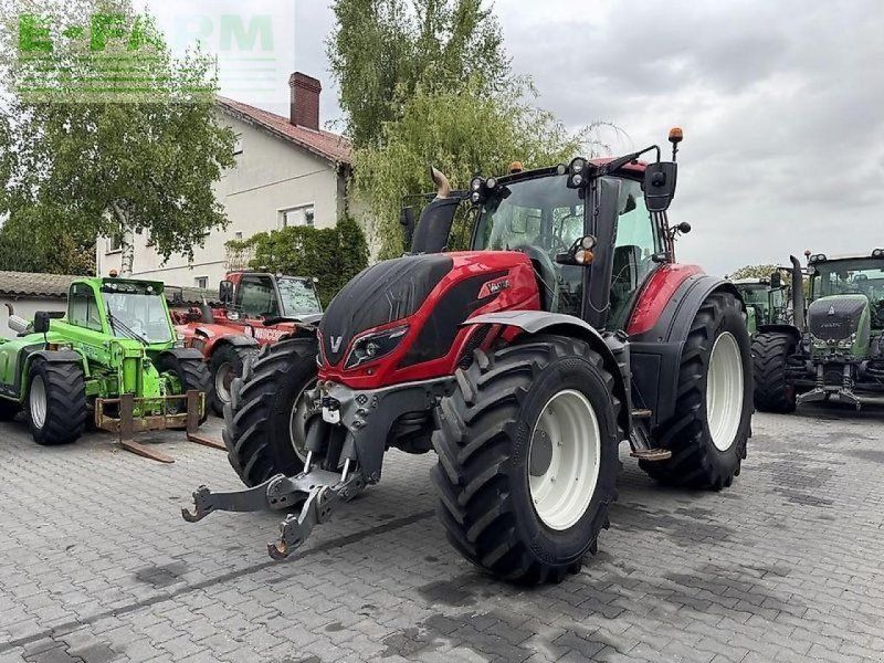 Valtra t234 versu Versu