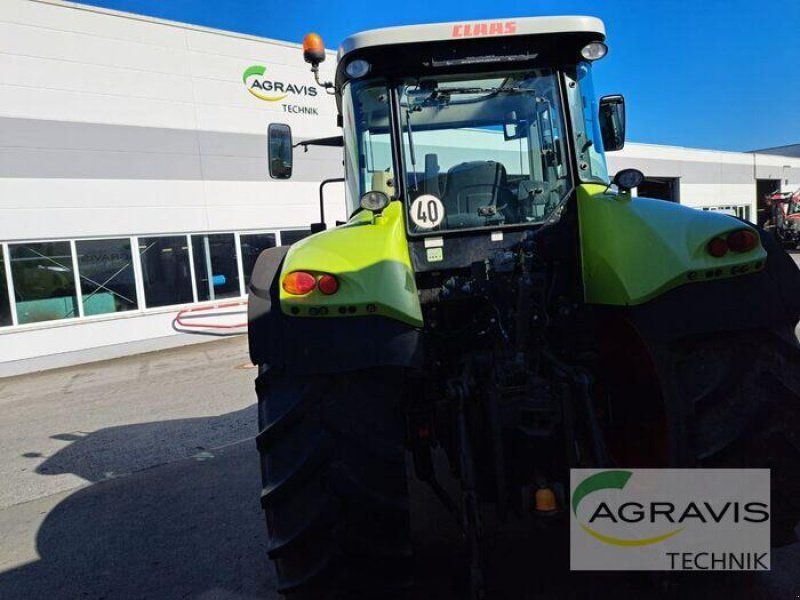 Claas ARION 620 C