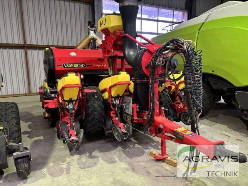 Väderstad TEMPO TPF 8