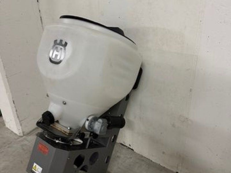 Husqvarna Cyclonstreuer zu Rider 500er Serie