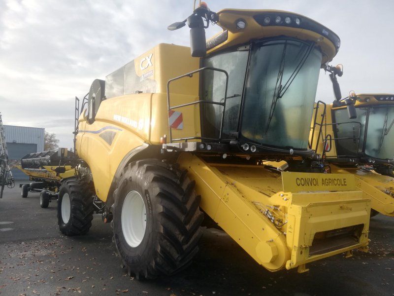 New Holland CX 8.70