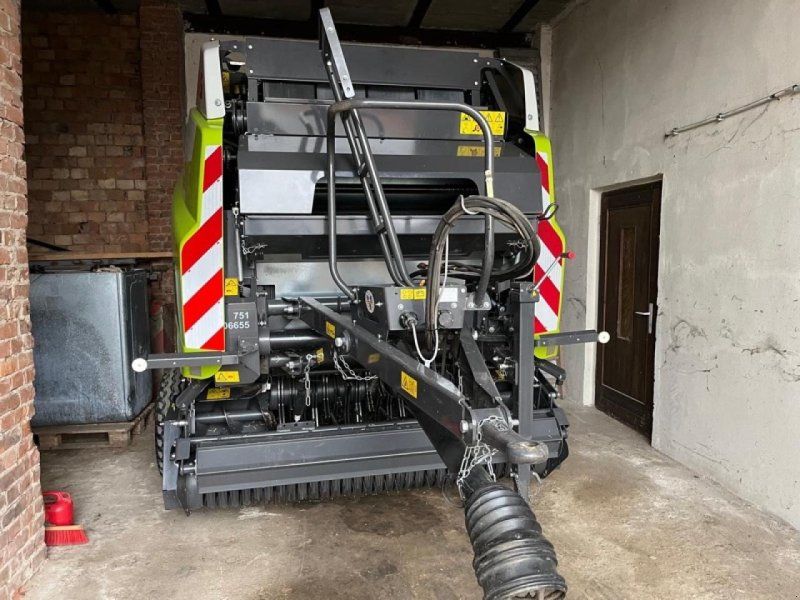 Claas Variant 465 RC Pro