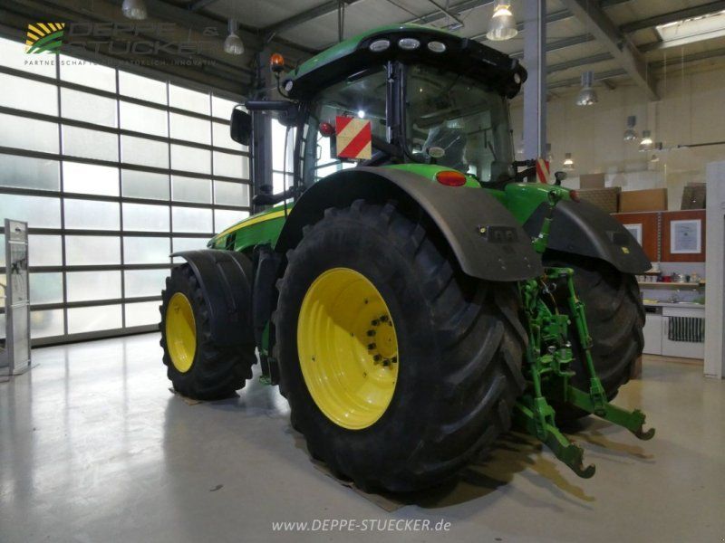 John Deere 8370R