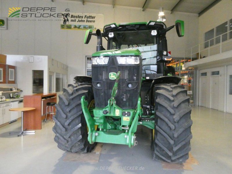 John Deere 7R 290