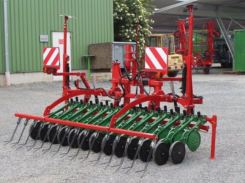 Unia Säschine 3m Doppelscheibenschar Shell Dreipunktanbau