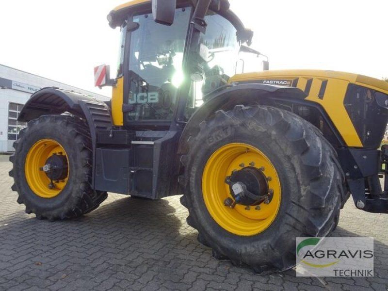 JCB FASTRAC 4220