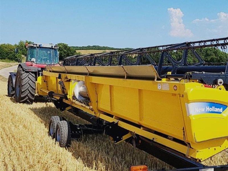 New Holland CR 980