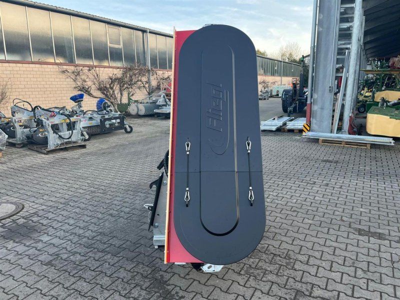 Fliegl Woodking Wild