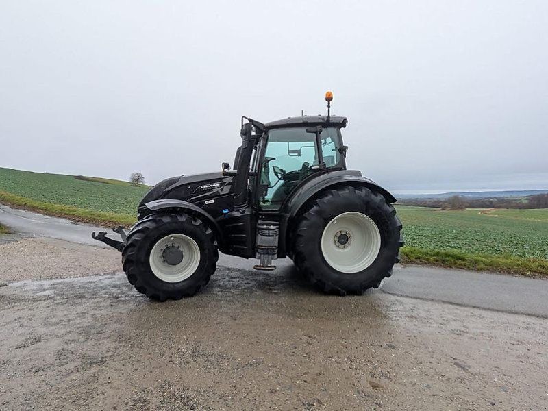 Valtra T254
