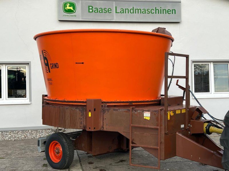 Roto Grind 760 Strohmühle