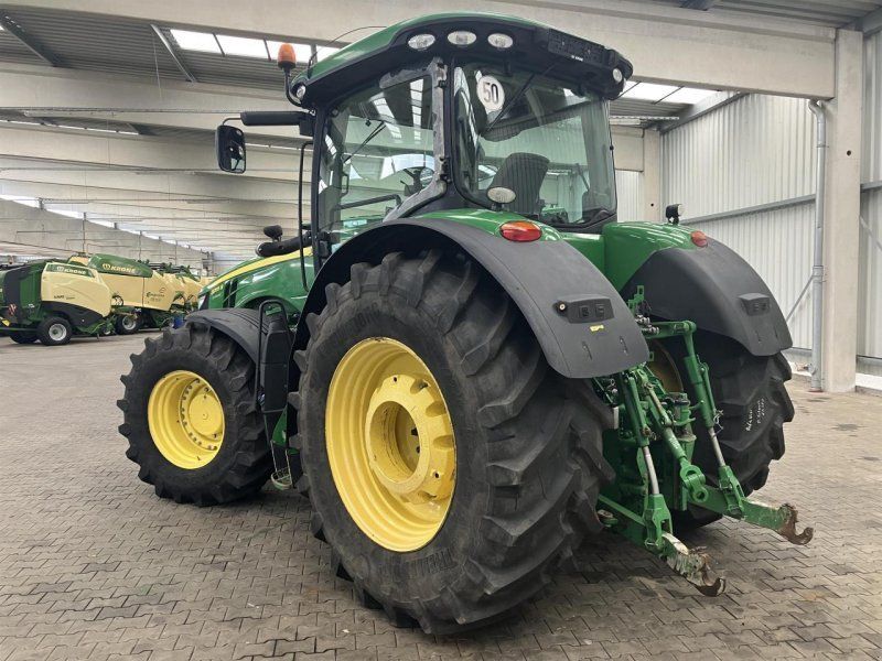 John Deere 8295R