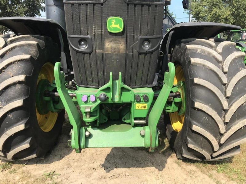 John Deere 7310R