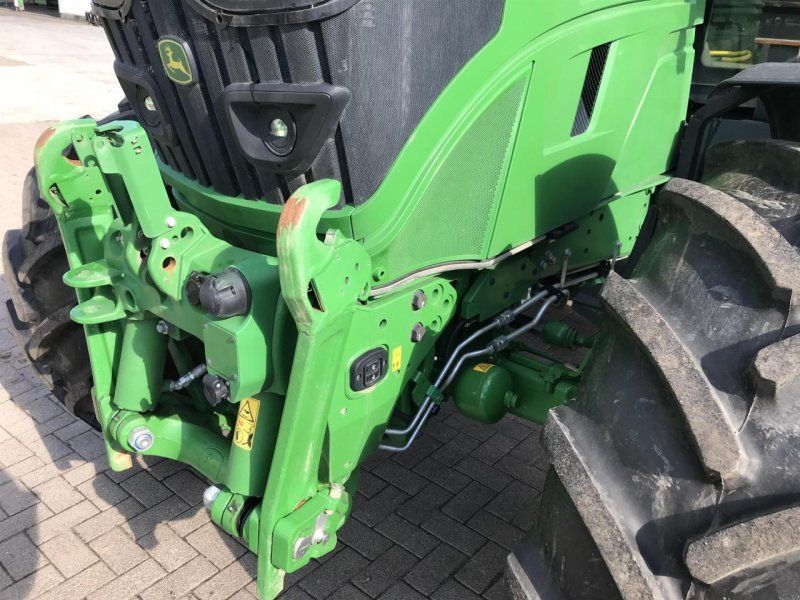 John Deere 6R 140