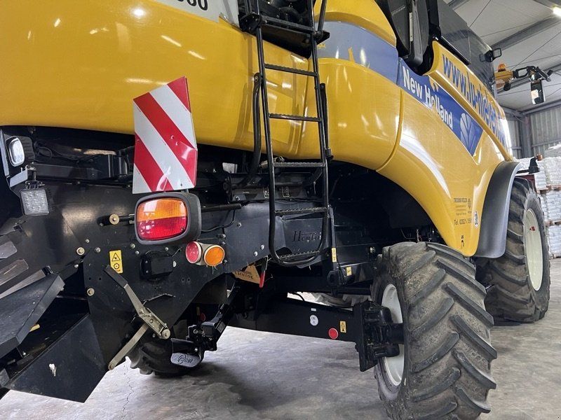 New Holland CX 8060