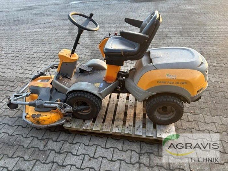 Stiga PRO 20 4 WD