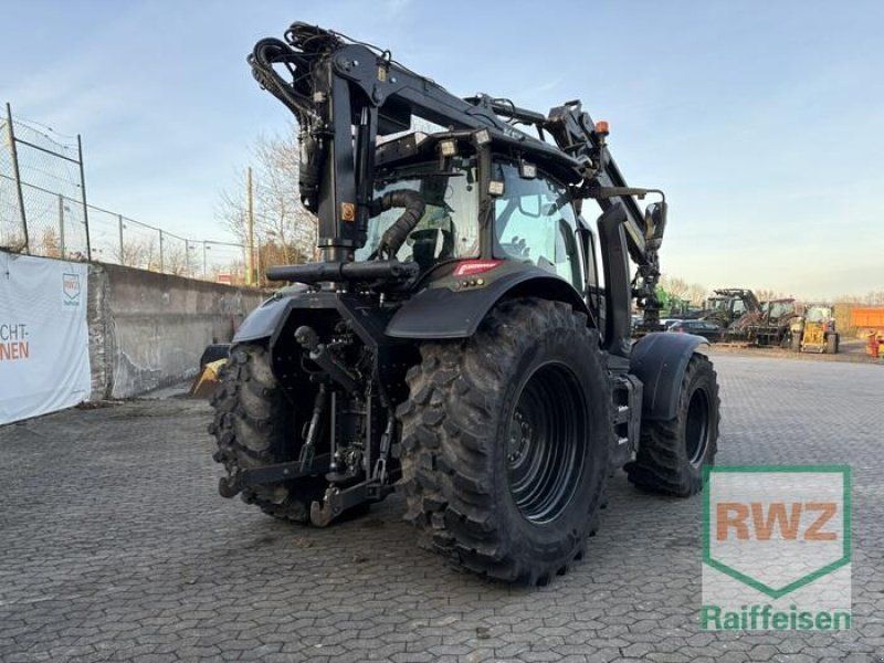 Valtra N155eH Forstkran