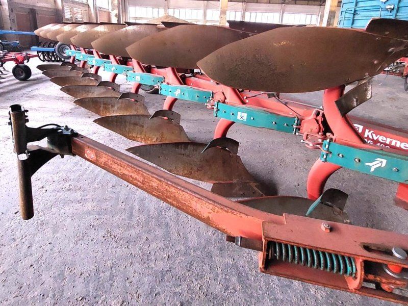 Kverneland PG-100 8-schar mit Tigges Packer