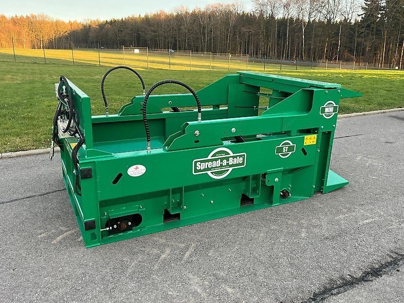 Spread-a-Bale Ballenlöser MINI ST 100