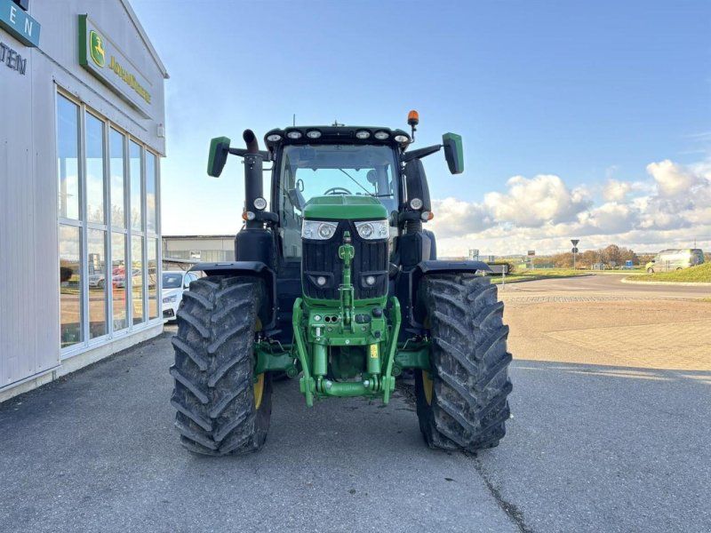 John Deere 6R250